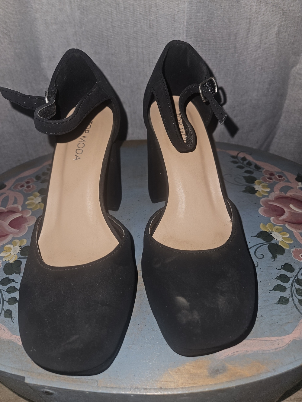 Moda Black Ankle-Strap Block Heel Pumps